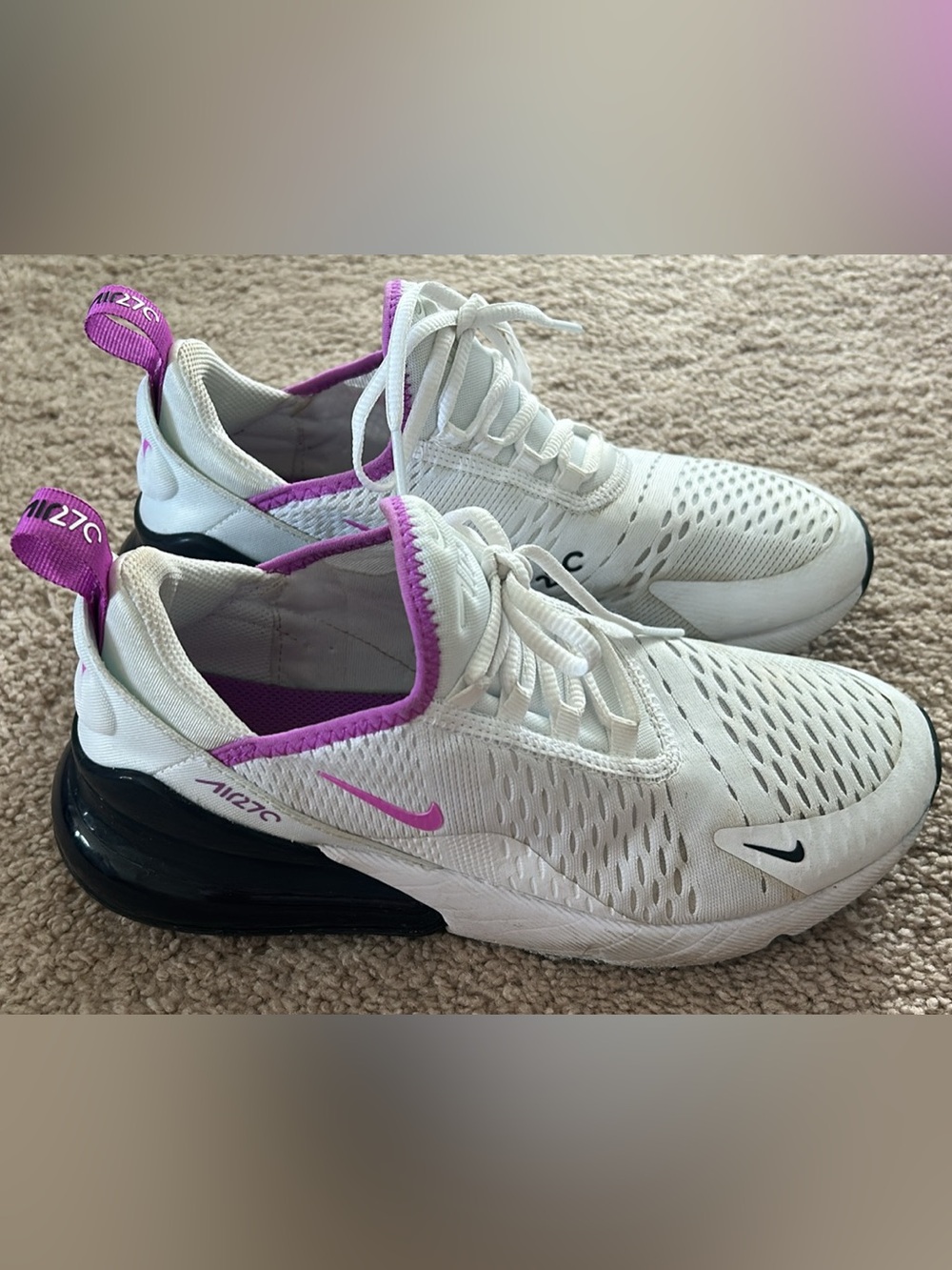 Nike air max 270s youth